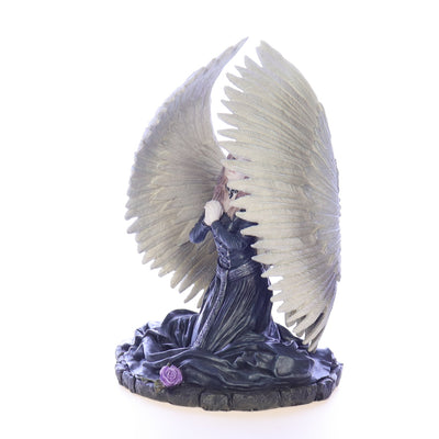 Fantasy_Art_Collection_US-WU-75257AA_Prayer_for_the_Fallen_Halloween_Figurine_2010 Front Left View