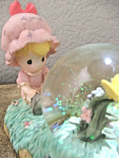 Precious Moments by Enesco Snow Globe Precious Girl w/ Spring Flower Collectible
