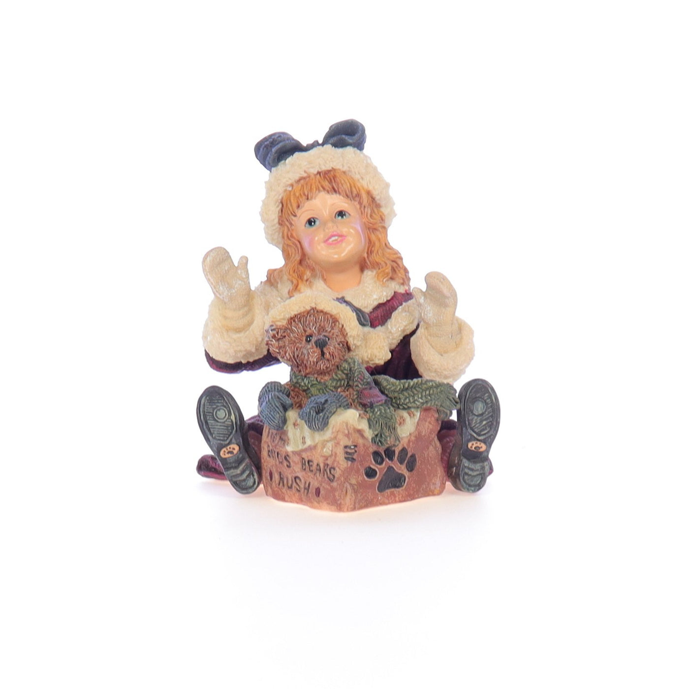 Boyds_Bears_Dollstone_Resin_Figurine_Kimberly_with_Klaus_Special_Delivery_3547_01