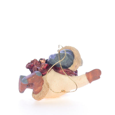 Boyds_Bears_Folkstone_Resin_Figurine_Chilly_with_Wreath_2564_05