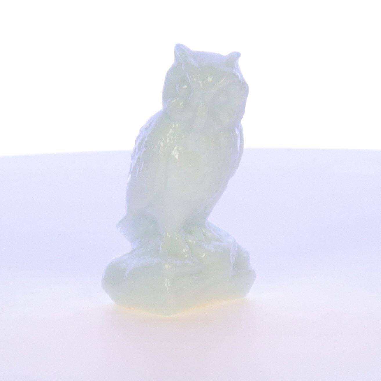 Boyds_Crystal_Art_Glass_Vintage_Owl_Sculpture_3.5_Inch_Figurine_1979_SKU_028_01