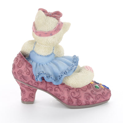 Calico-Kittens-Its-Not-Easy-To-Fill-Your-Shoes-314501-picture-5