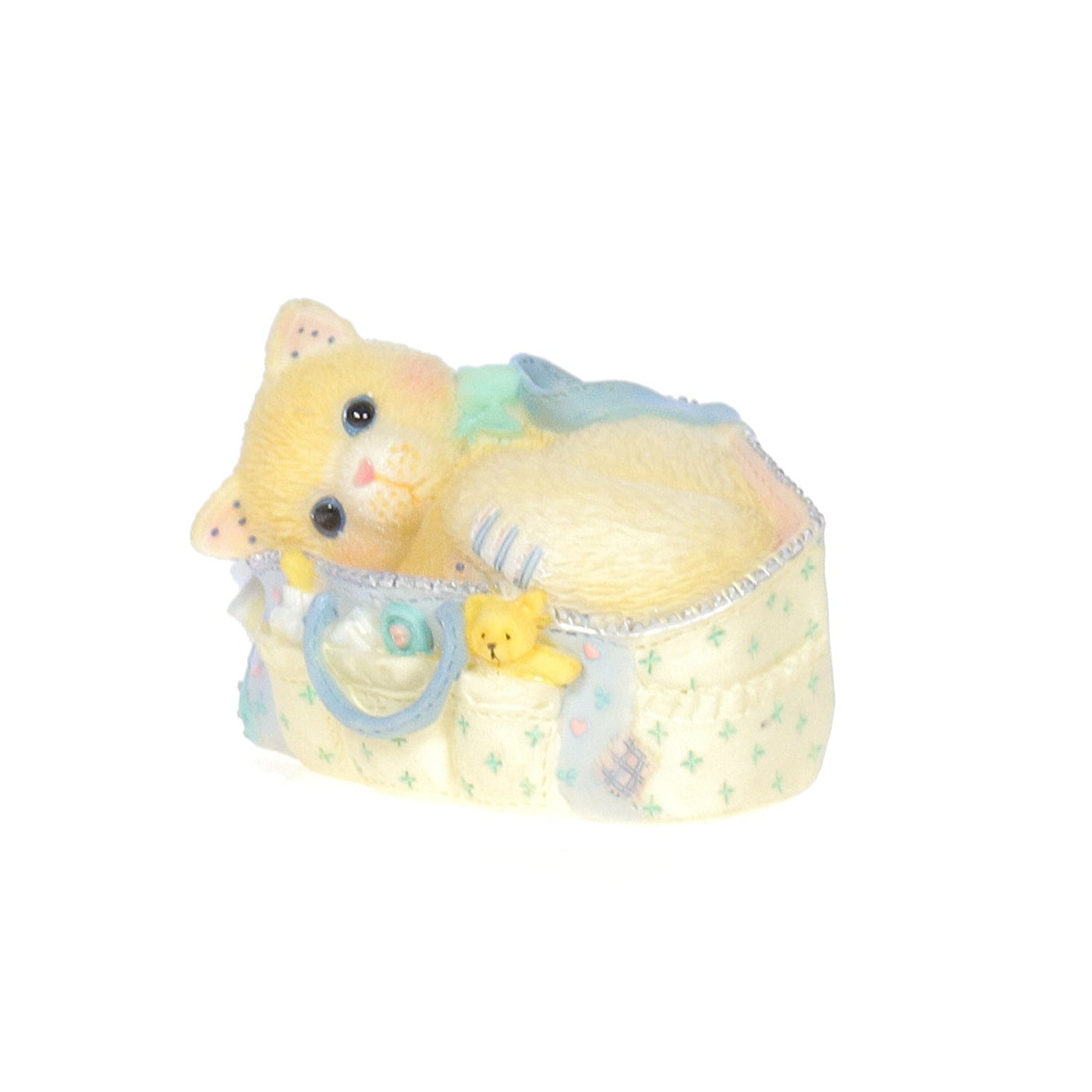 Calico_Kittens_Welcoming_A_Whole_New_Bag_Of_Tricks_Family_Figurine_2001