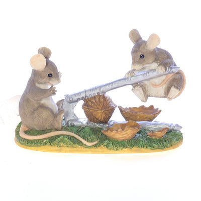 Charming_Tails_silvestri_006_Nut_Cracker_Mice_Christmas_Figurine_Box Front View