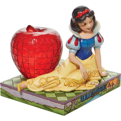 Snow White & Apple | A Tempting Offer