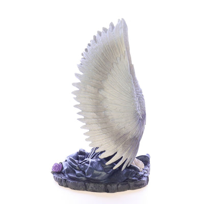 Fantasy_Art_Collection_US-WU-75257AA_Prayer_for_the_Fallen_Halloween_Figurine_2010 Left Side View