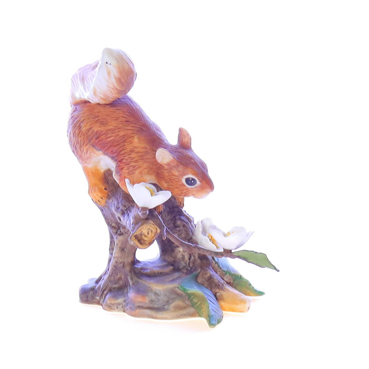Lenox_redsquirrel_Springtime_Scamper_Squirrel_Figurine_1989 Right View