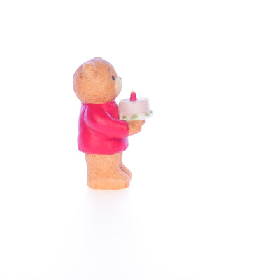 Lucy_And_Me_by_Lucy_Atwell_Porcelain_Figurine_Bear_Holding_Birthday_Cake_Age_1_Lucy_Unknown_030_07