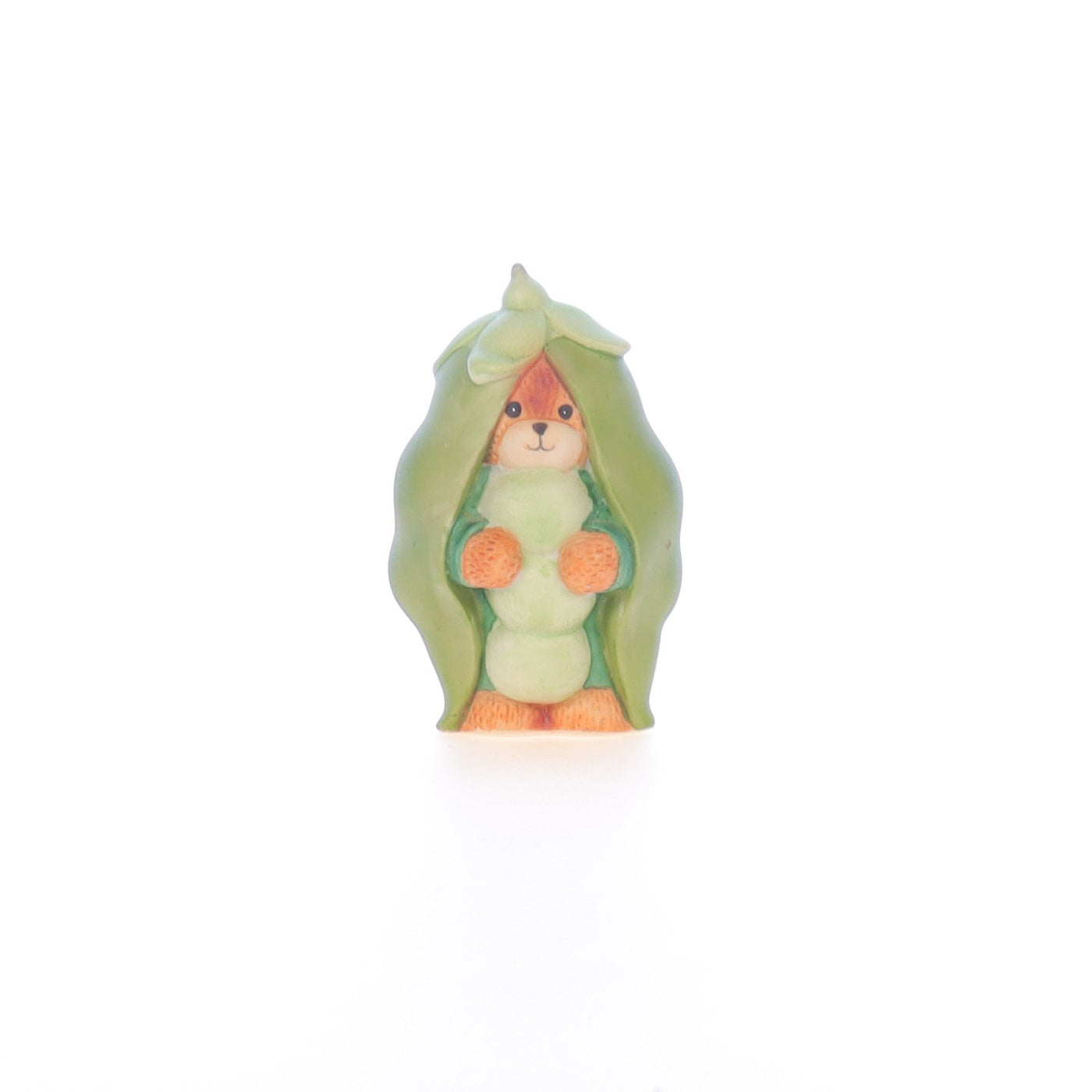 Lucy_And_Me_by_Lucy_Atwell_Porcelain_Figurine_Bear_in_Pea_Costume_Lucy_Unknown_044_01