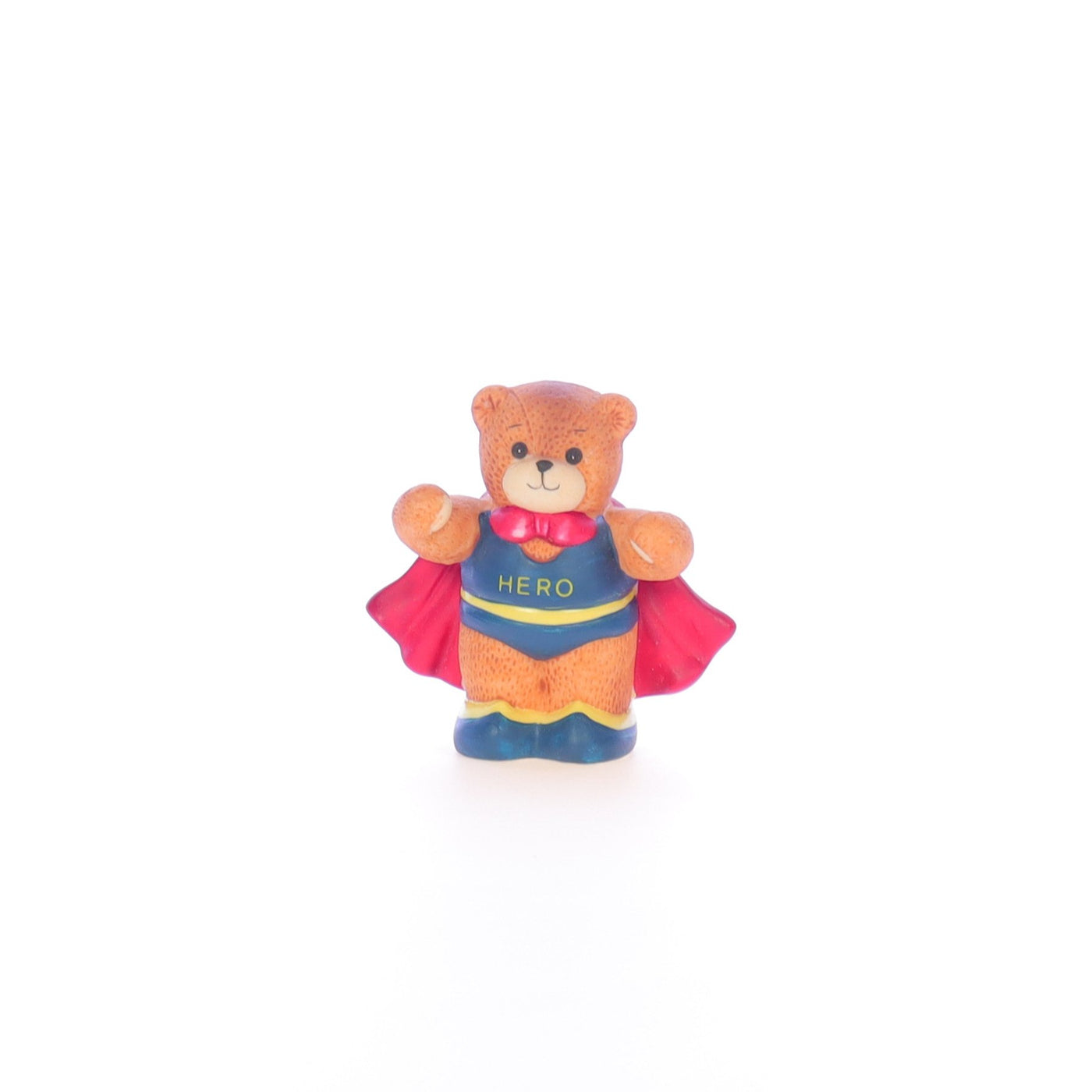 Lucy_And_Me_by_Lucy_Atwell_Porcelain_Figurine_Bear_in_Super_Hero_Costume_Lucy_Unknown_029_01