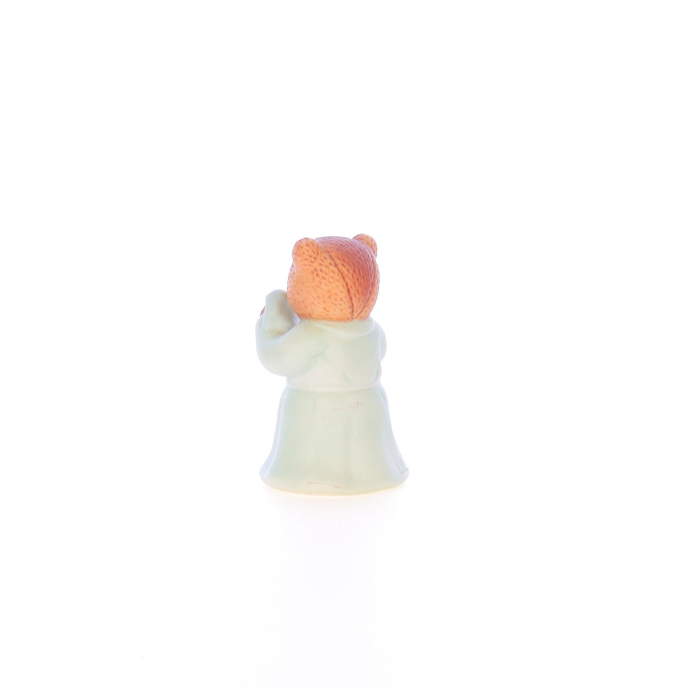 Lucy_And_Me_by_Lucy_Atwell_Porcelain_Figurine_Bear_with_Bath_Robe_Lucy_Unknown_010_04