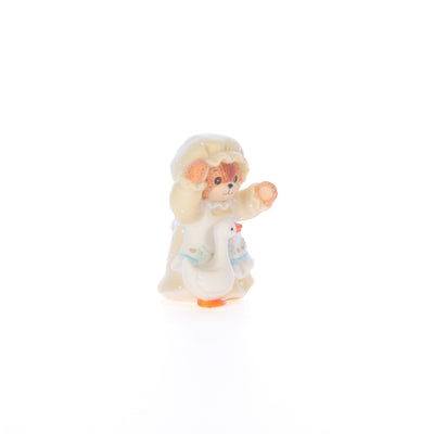 Lucy_And_Me_by_Lucy_Atwell_Porcelain_Figurine_Bear_with_Bonnet_and_Goose_Lucy_Unknown_014_08