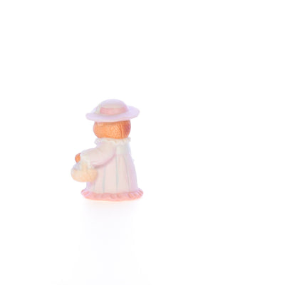 Lucy_And_Me_by_Lucy_Atwell_Porcelain_Figurine_Girl_Bear_with_Easter_Egg_Bakset_Lucy_Unknown_047_04