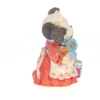 Marys_Moo_Moos_125679_Preserved_To_Be_The_Best_Sports_Figurine_1994Front View