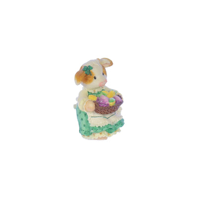 Marys-Moo-Moos-by-Mary-Rhyner-Nadig-Resin-Figurine-March-Corn,-Beef-and-Cabbage-257478