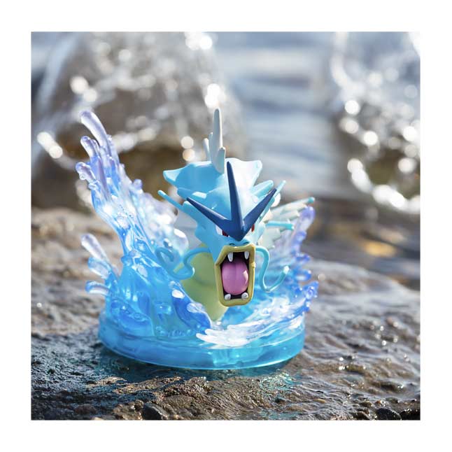 Gyarados | Aqua Tail