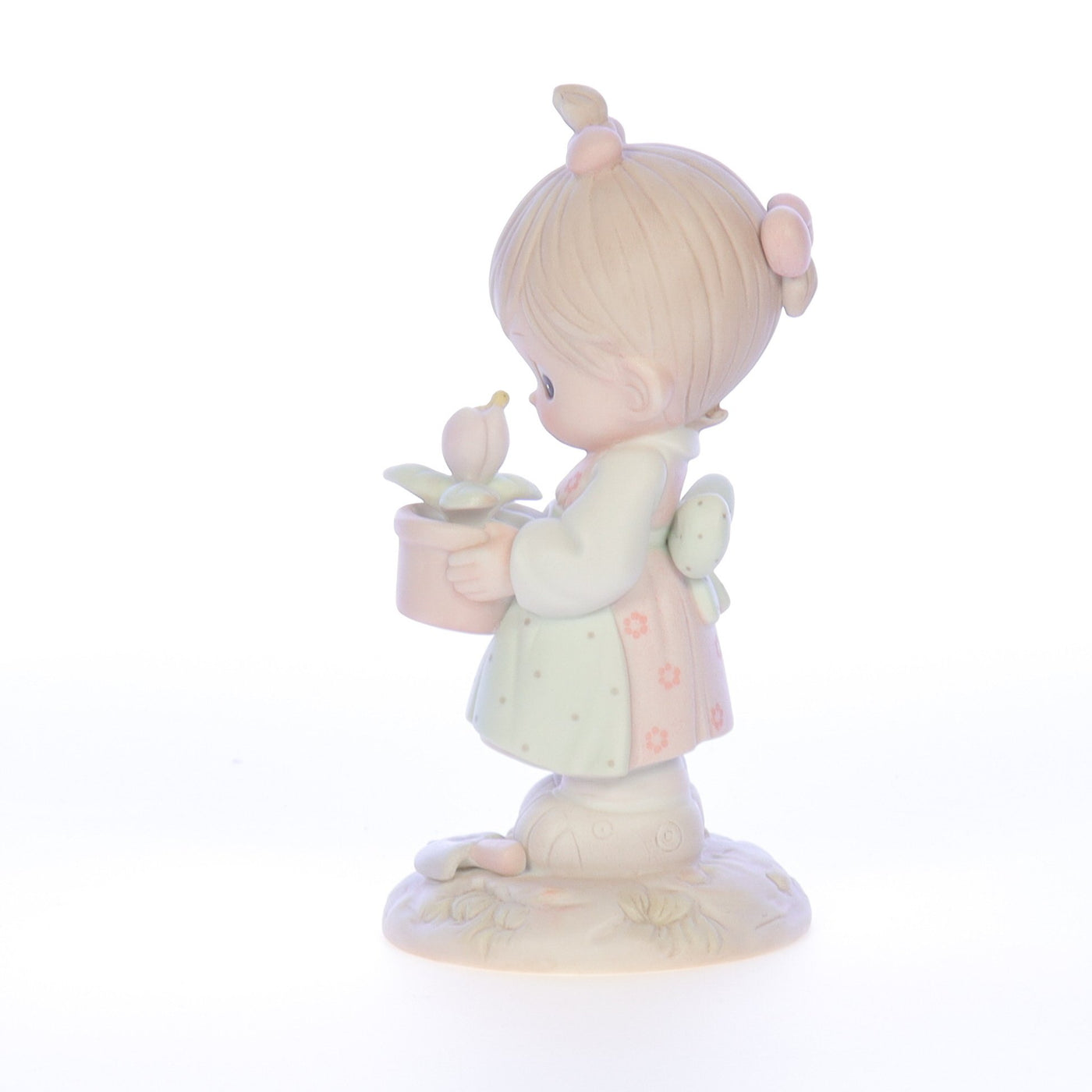 Precious_Moments_Porcelain_Figurine_May_110035_03.jpg