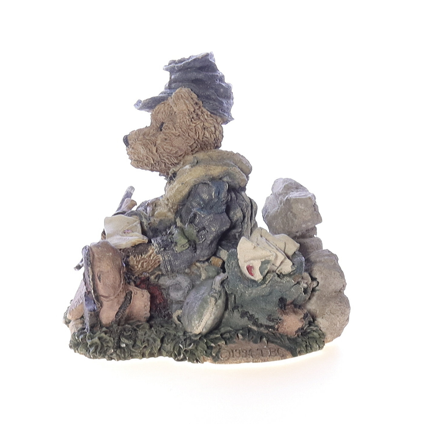 The_Bearstone_Collection_2263_Union_Jack_Love_Letters_Civil_War_Figurine_1995 Left Side View