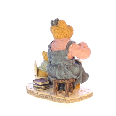 The Bearstone Collection 227797 Momma with Taylor Patience is a Virtue Figurine 2002 Box Back Right View