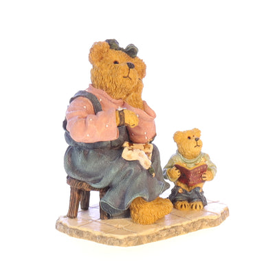 The Bearstone Collection 227797 Momma with Taylor Patience is a Virtue Figurine 2002 Box Front Right View