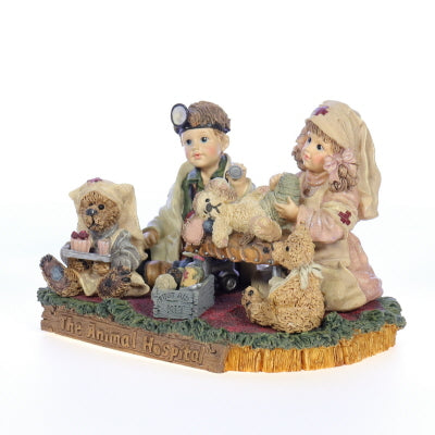 The_Dollstone_Collection_3532_Jessica_and_Timmy_with_Clara_Northrop_and_Edmund_Figurine_1998Front View