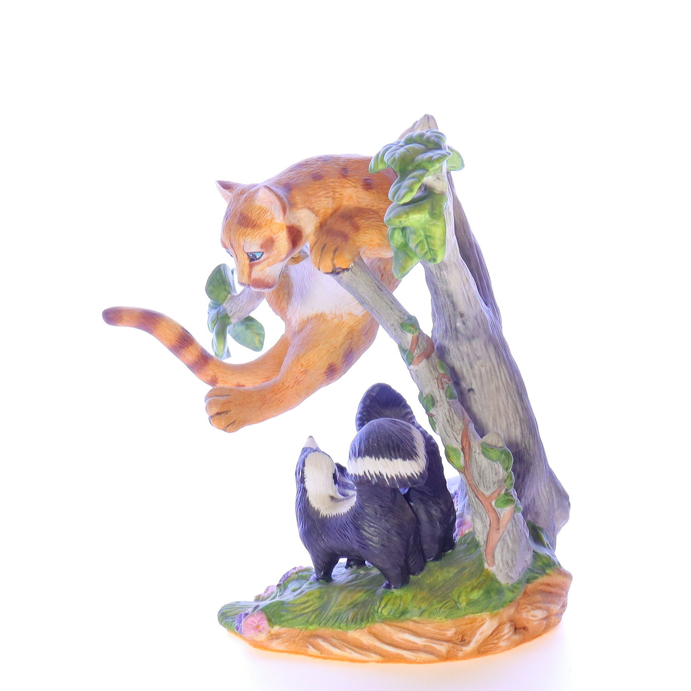 The Franklin Mint Vintage Resin Leapord Figurine Out on a Limb 1990 7"