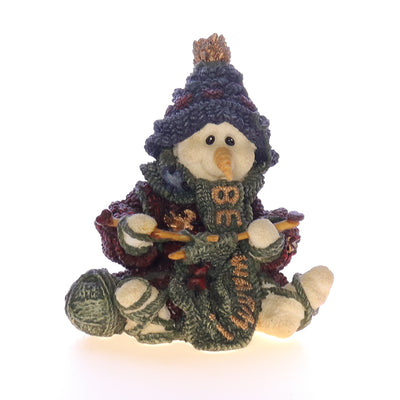 The_Wee_Folkstone_Collection_36501-1_Pearl_Too_The_Knitter_Christmas_Figurine_1997 Front View