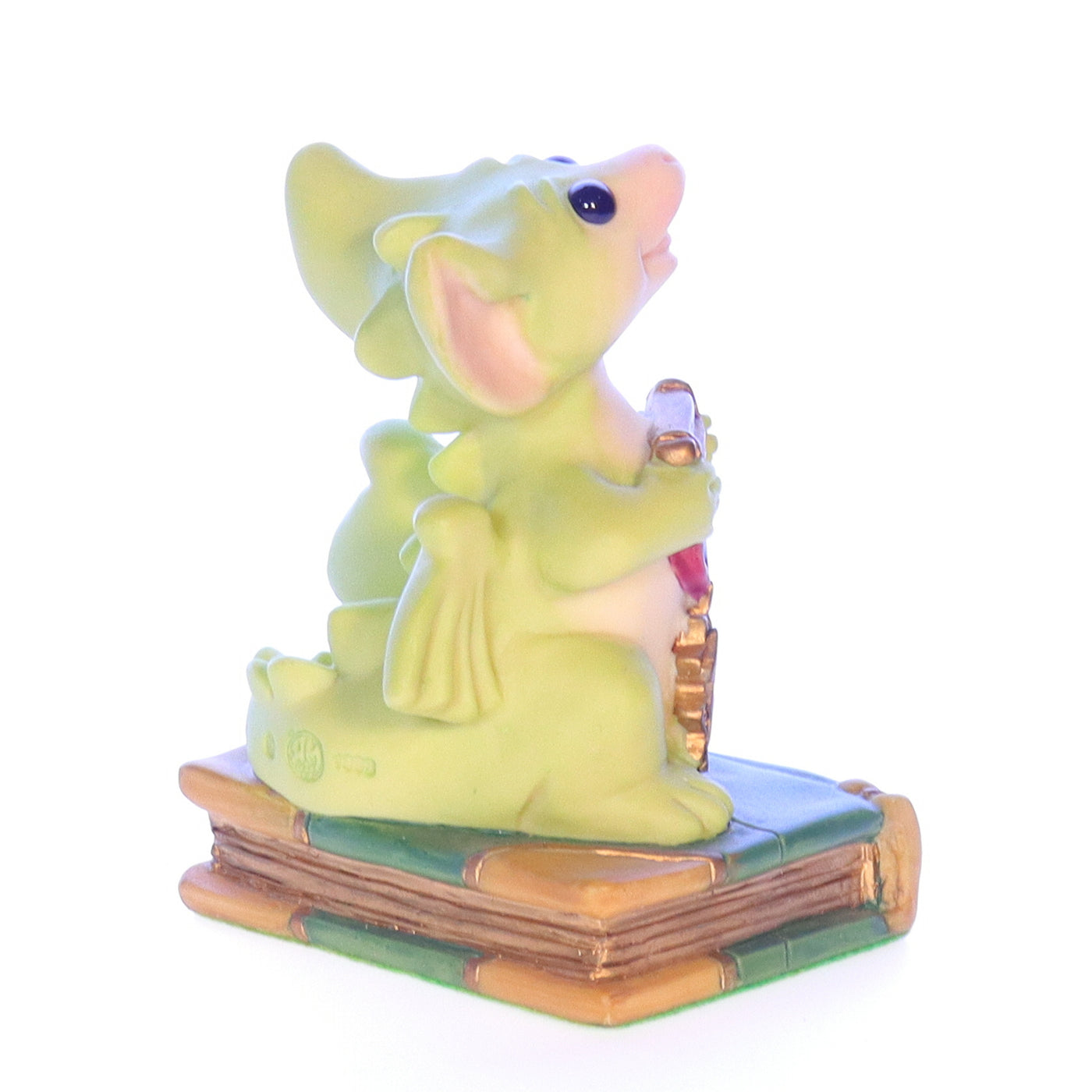 Whimsical_World_of_Pocket_Dragons_053839028875_The_Winner_Fantasy_Figurine_1998_Box Right View