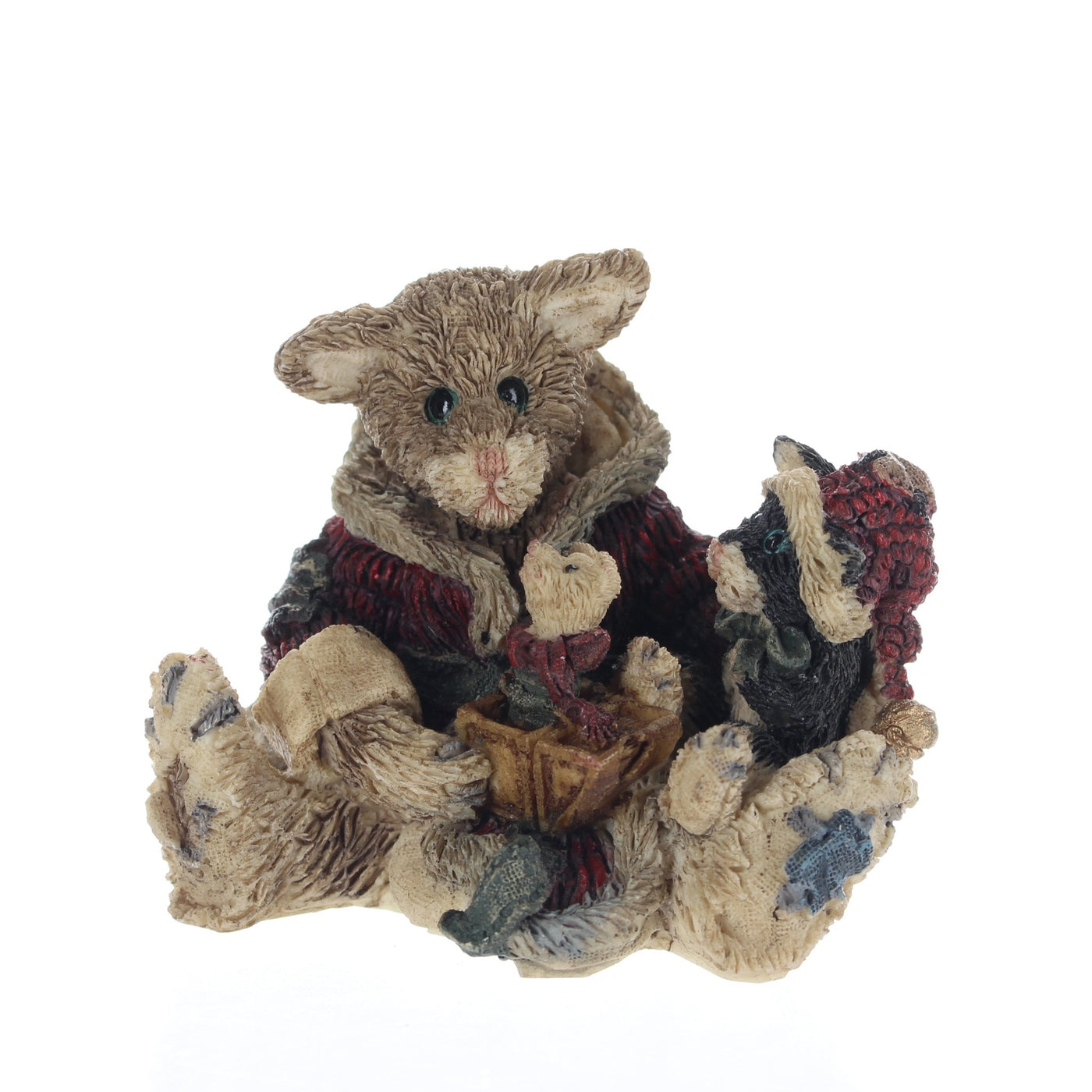 Boyds-Bears-Friends-Bearstone-Figurine-Cookie-The-Santa-Cat-2237_01
