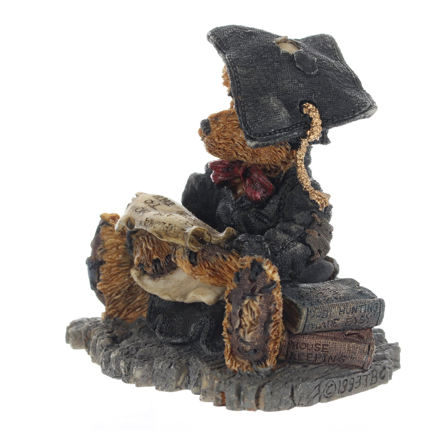Boyds-Bears-Friends-Bearstone-Figurine-grenvilleThe-Graduate-2234_02