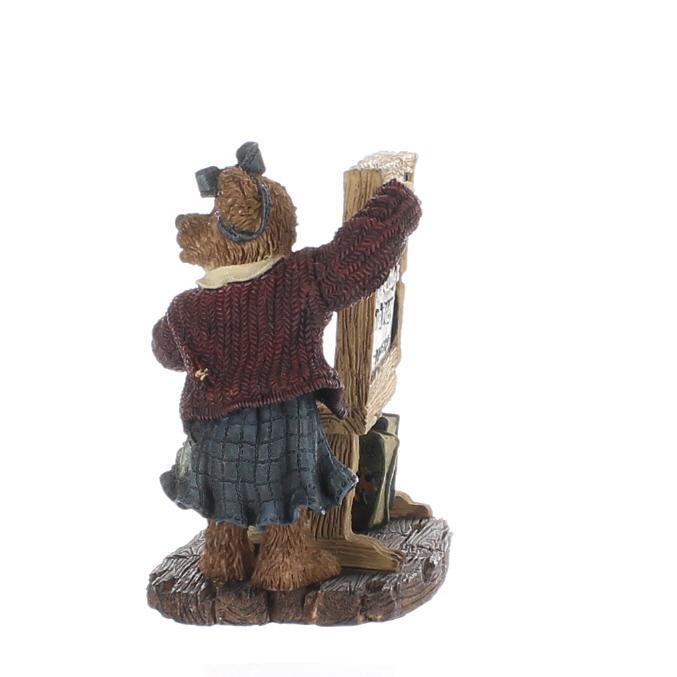 Boyds-Bears-Friends-Bearstone-Figurine-Ms.-ApplebyIts-Elementary-228330_03
