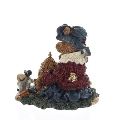 Boyds-Bears-Friends-Bearstone-Figurine-Ms.-Berriweathers-Cottage-01998-44_04