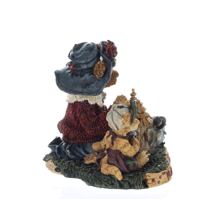 Boyds-Bears-Friends-Bearstone-Figurine-Ms.-Berriweathers-Cottage-01998-47_07