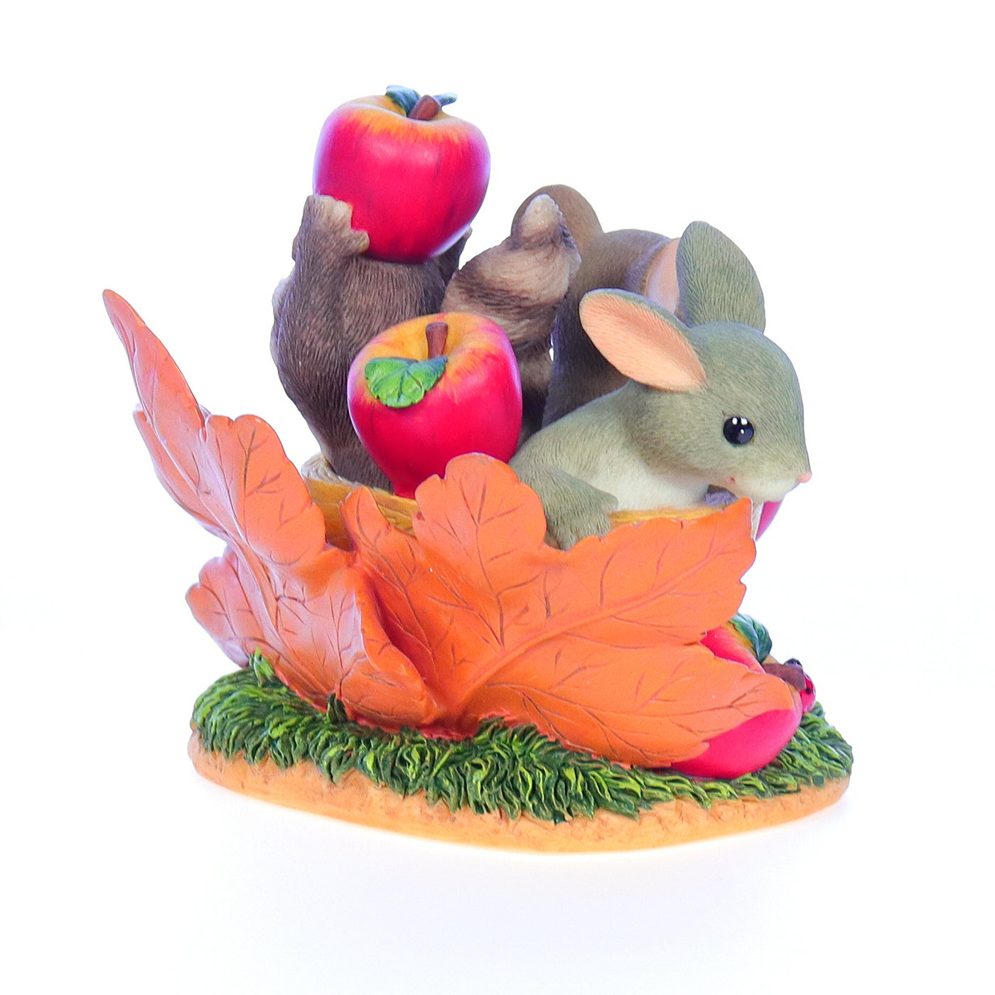 charming tails 85-505 friends are a bushel of fun fall figurine box back right