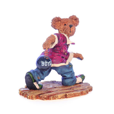 the bearstone collection 228358 strike mcspare  9 outa 10 aint bad sports figurine 2001 front right